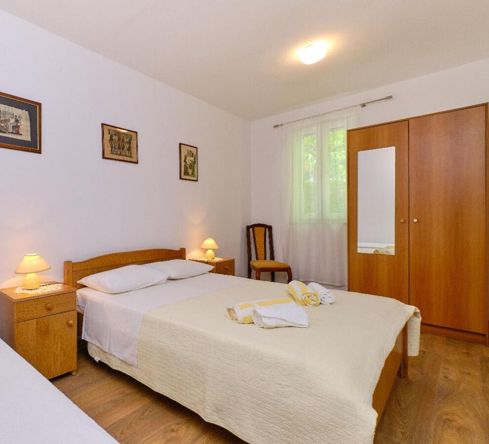 Apartments Nada - 150 M From Sea Mali Lošinj Buitenkant foto