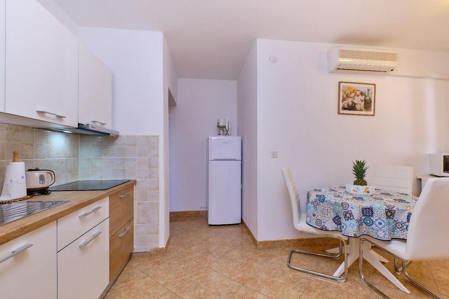 Apartments Nada - 150 M From Sea Mali Lošinj Buitenkant foto